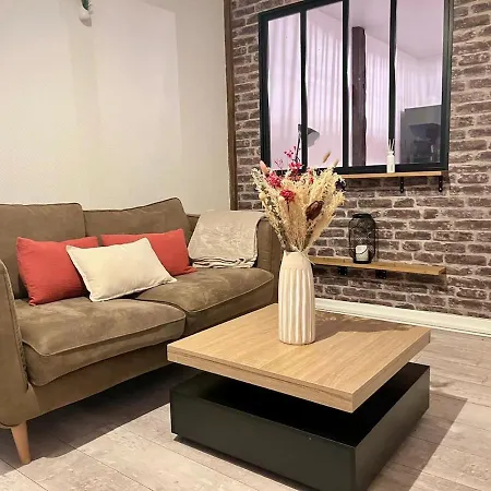 2 Cosy A Centre